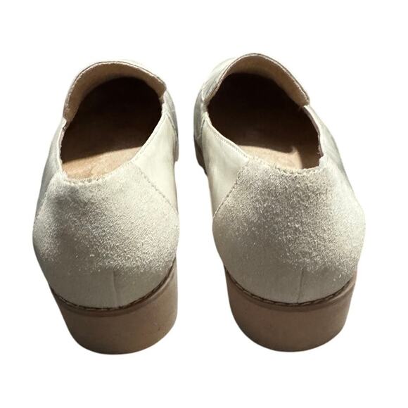 Vionic Kensley Women’s Loafers Cream Patent Leather, Size 6.5 - Picture 4 of 7